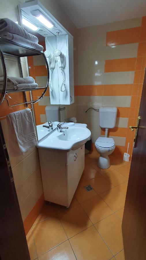 Pensiunea Select Arad Ngoại thất bức ảnh