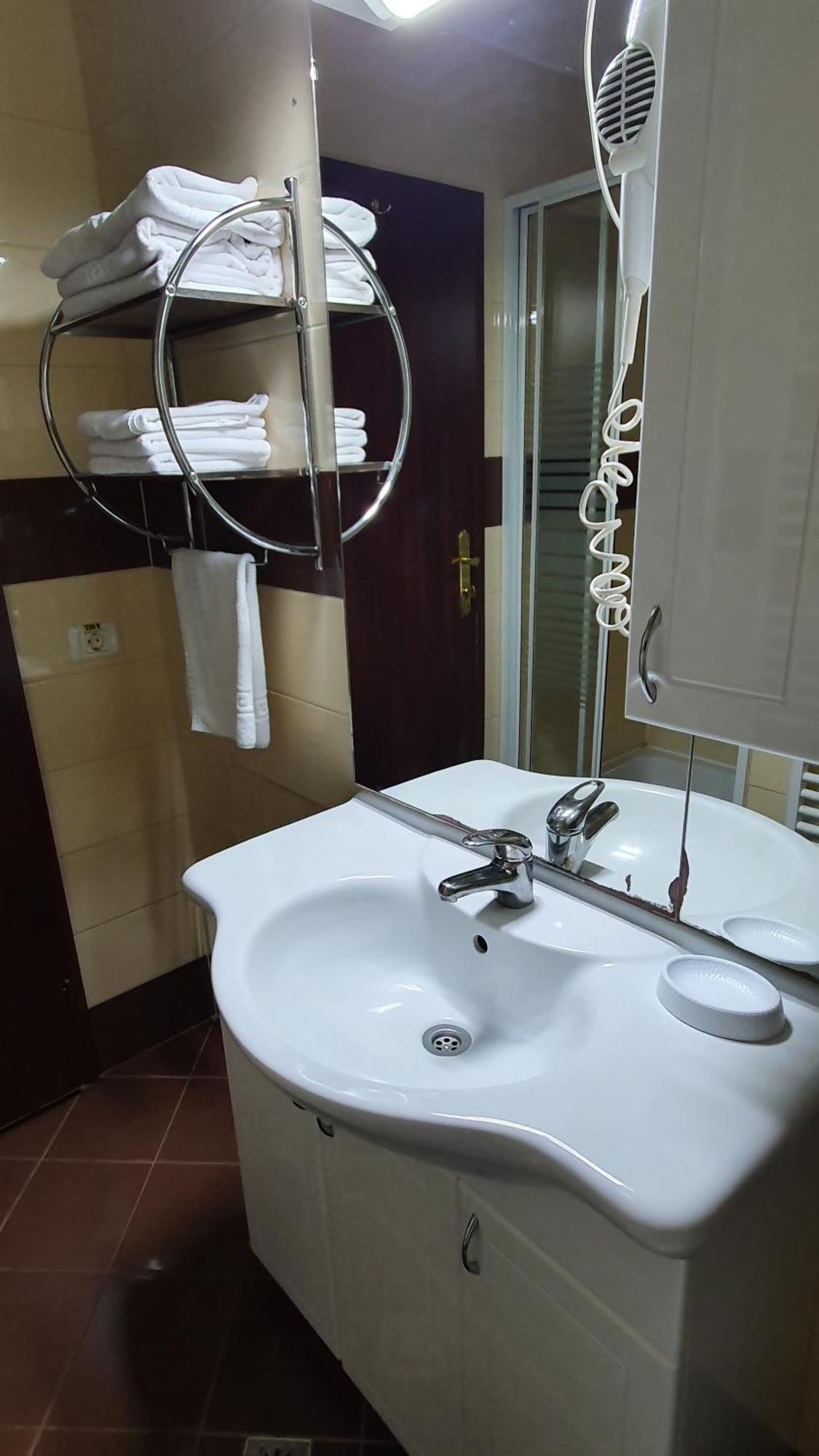 Pensiunea Select Arad Ngoại thất bức ảnh